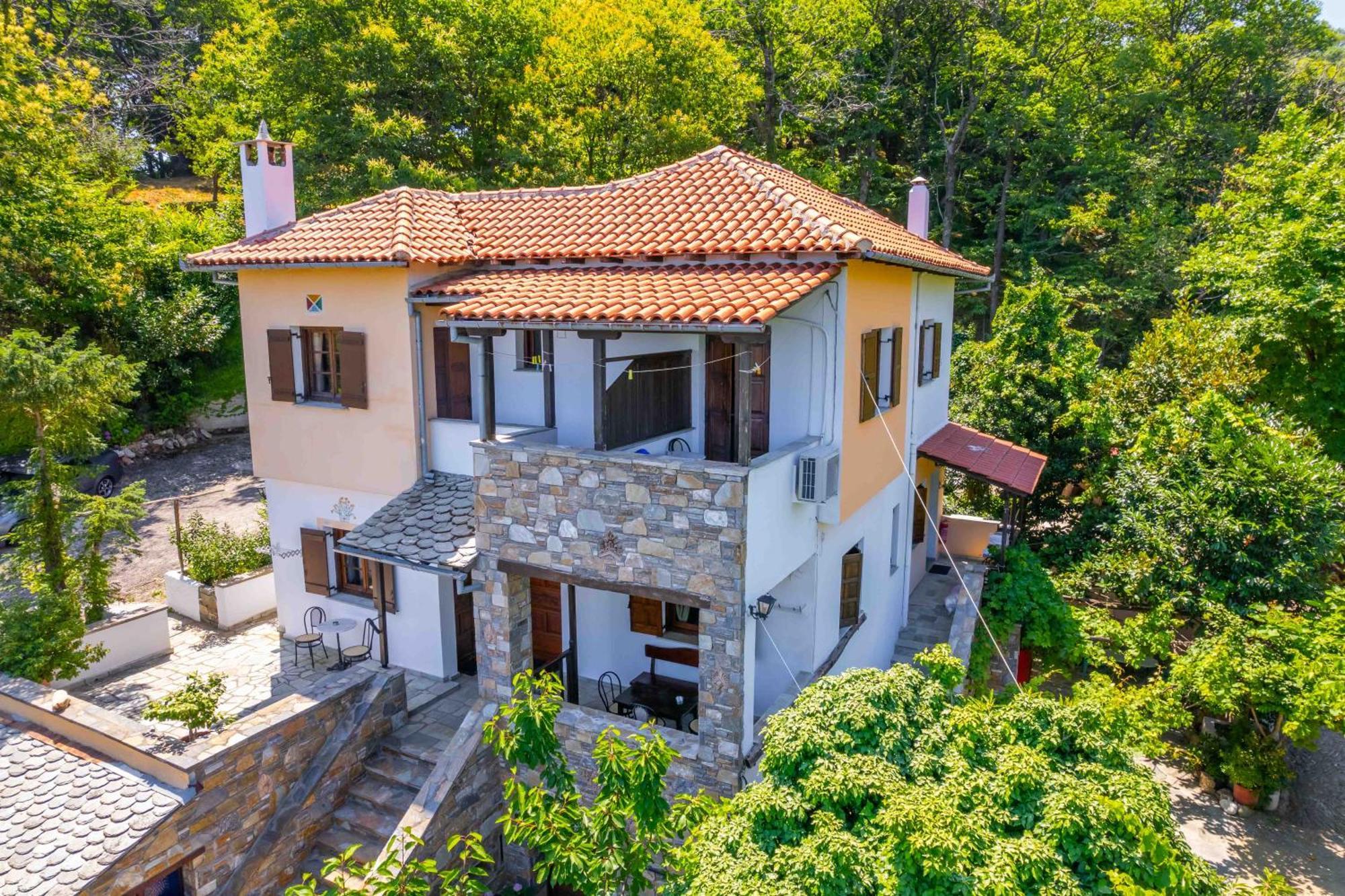 Guesthouse Papachristou Tsagarada Exterior photo